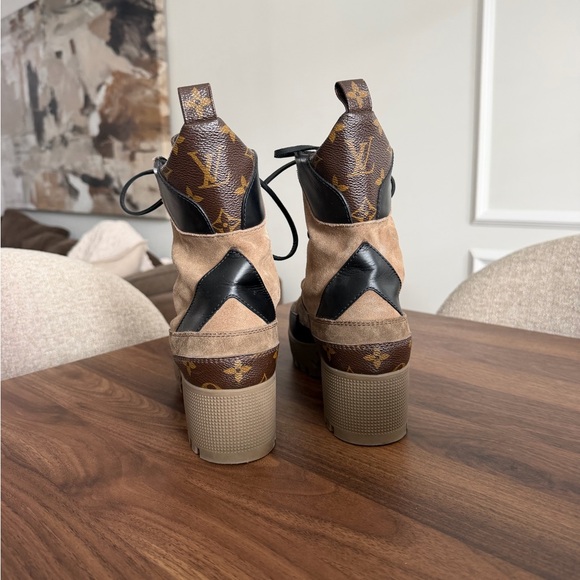 Louis Vuitton Brown and Black Lace-Up Boots - Picture 3 of 5